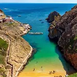 Santo Antonio *